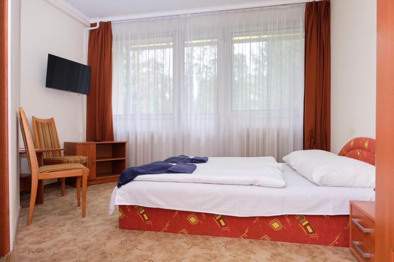 Retro Lido - Vonyarcvashegy Otel Dış mekan fotoğraf